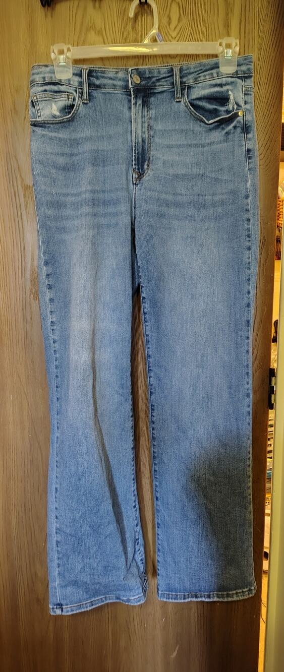 Judy Blue jeans 13/31 size 12 13 distressed stretch boot cut